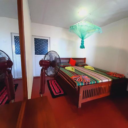 luna beach home&cabanas Galle Exterior foto
