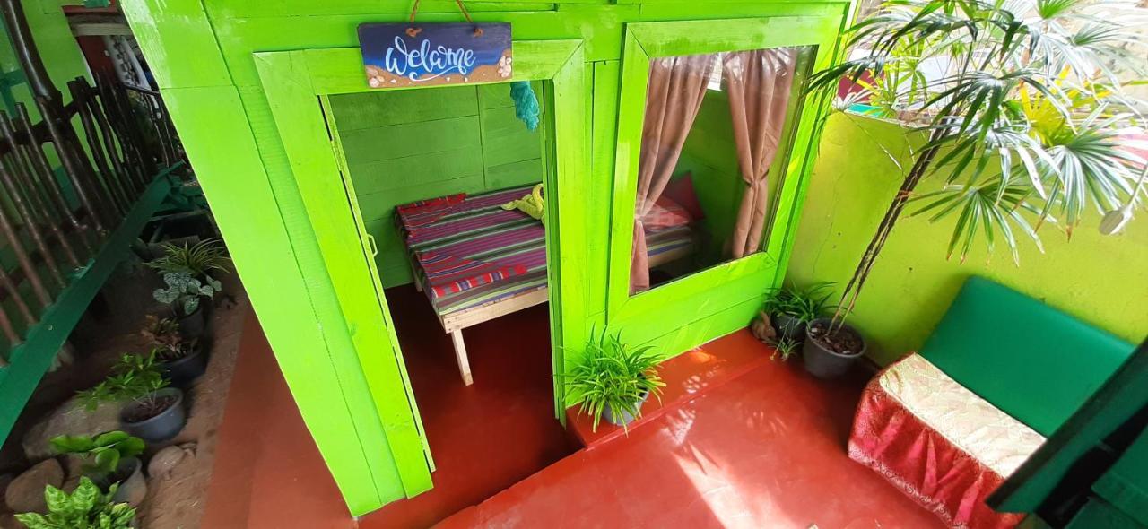 luna beach home&cabanas Galle Exterior foto