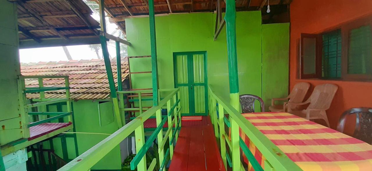luna beach home&cabanas Galle Exterior foto