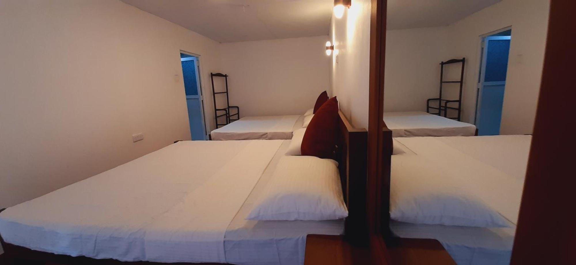 luna beach home&cabanas Galle Habitación foto