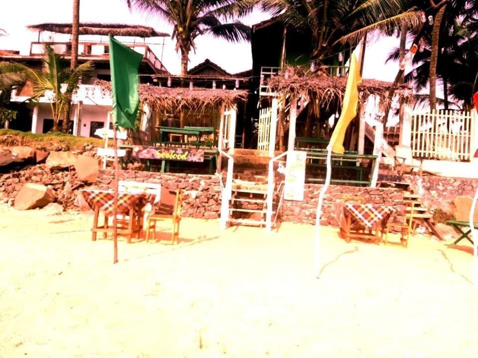 luna beach home&cabanas Galle Exterior foto